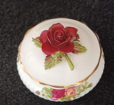 Royal Albert Old Country Roses