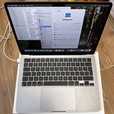 Apple MacBook Air M2 13”