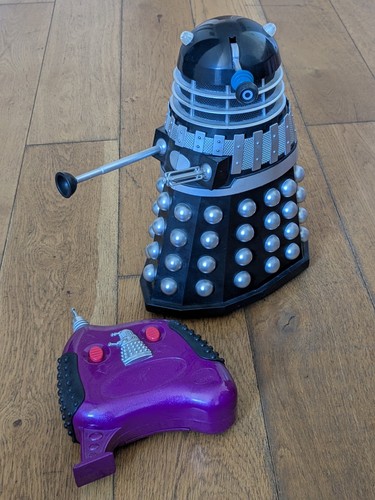 Doctor who black silver dalek - who,
