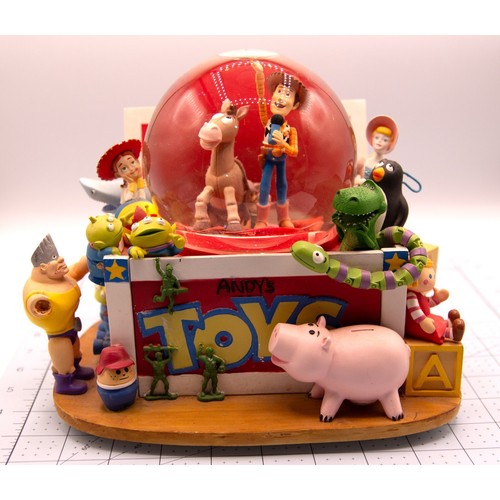 Disney store toy - store, story