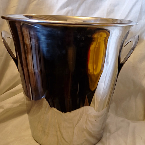 Modern silver metal - silver,