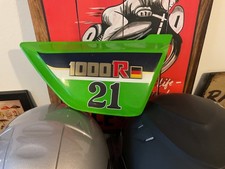 KAWASAKI Z1000R eddie lawson rep ( 1984 - 85) GERMAN genuine sidepanel badges x2