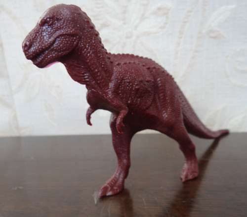 Invicta models tyrannosaurus - invicta,
