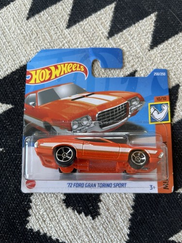 Hot wheels ford - 72, torino