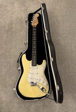 🎸 1997 USA  Fender