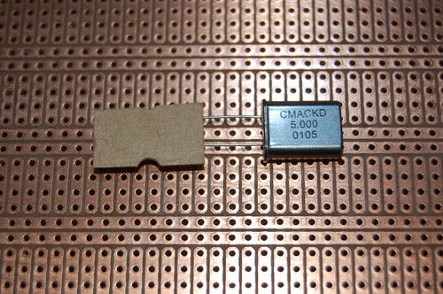 Quartz crystal oscillators - crystal,