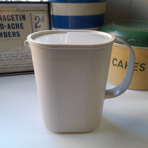Tupperware vintage plastic - tupperware,