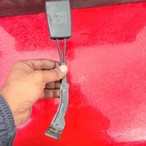 1z1858471c seat belt buckle - 1z1858471c,