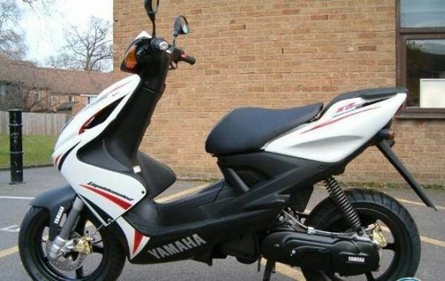 Yamaha aerox mbk - aerox, white