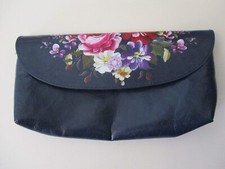 Lovely, Navy/Floral, PAPERCHASE Zipped Pouch. VGC.