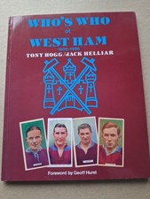 WHO'S WHO OF WEST HAM SOFTBACK BOOK HAND-SIGNED RON GREENWOOD / BONDS / BROOKING