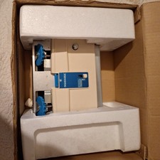 Toyota lace carriage for knitting machine