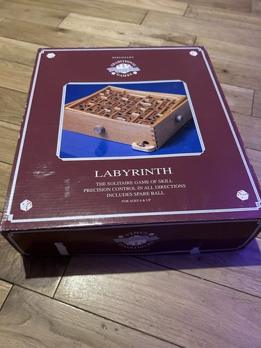 Classic wooden labyrinth - classic,