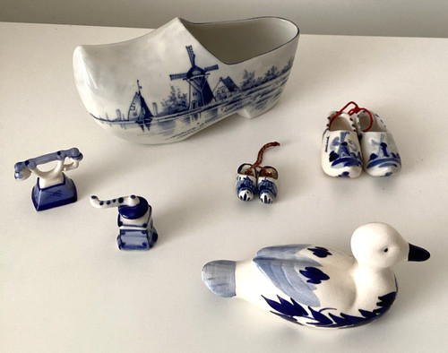 Delft blue white - delft, swan