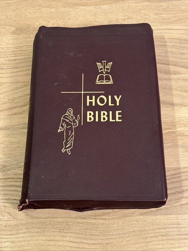 Vintage the holy bible - holy,
