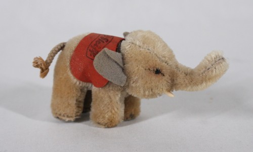 Rare vintage 1950s steiff tan - rare,