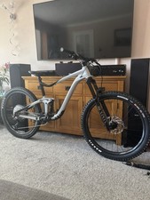 Giant Trance X4 Full