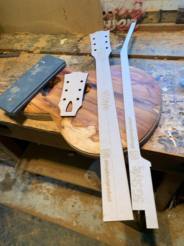 Gibson neck templates - sg,