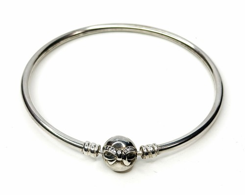Dainty bow limited edition - bow,