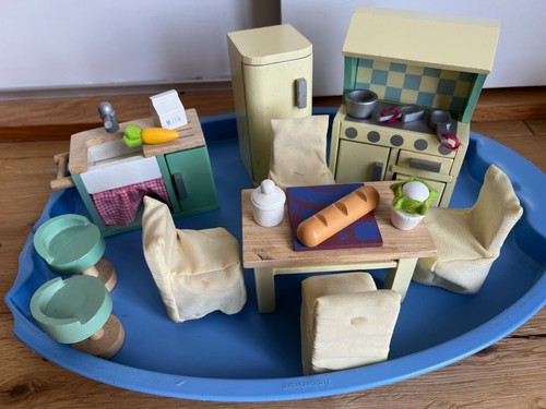 Dolls house wooden furniture - dolls,
