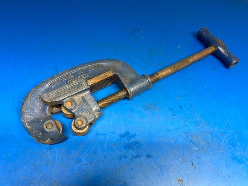 Vintage record 202 pipe - vintage,