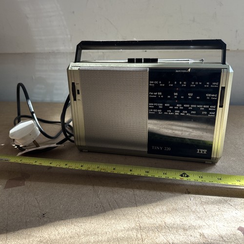 Itt tiny 220 vintage radio - 220,