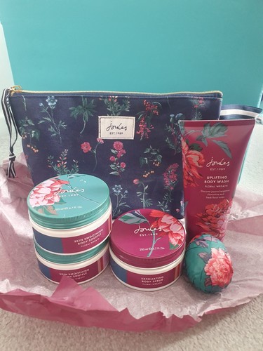 Joules floral wreath - joules,
