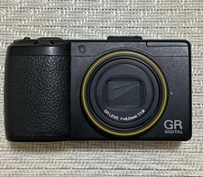 RICOH GR DIGITAL III Black Compact Digital Camera 10MP Yellow Ring Cap Tested