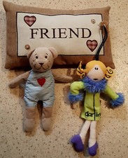 FRIEND PILLOW plus cuddly toy, plus DARLING DOLL for the car w/plunger sticker