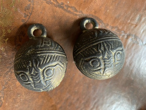 Vintage sleigh bells - (?),