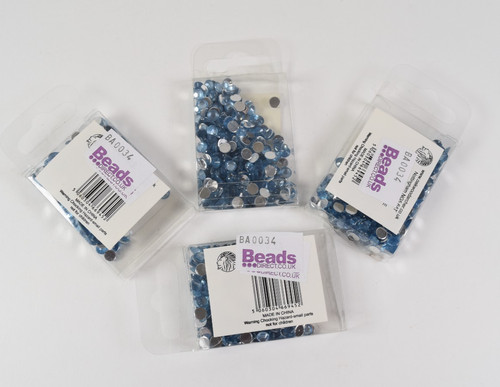 Round cabouchons pale blue - cabouchons,