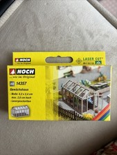 Noch 14357 (1) Green House -