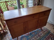 Ercol Windsor Solid Elm