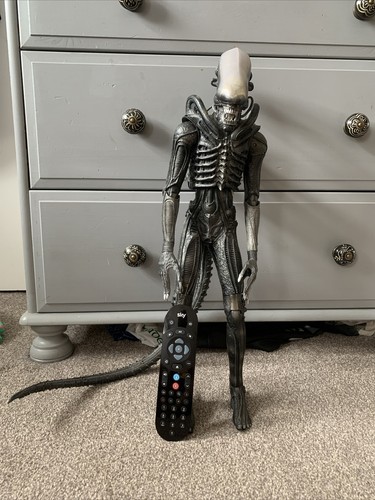 Neca alien 4 xenomorph - alien,