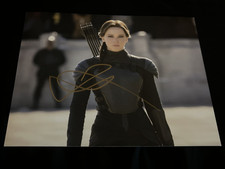 JENNIFER LAWRENCE Signed 8x10