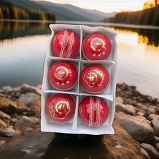 6 X Red  JUNIOUR CRICKET BALLS