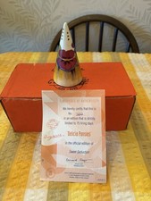 CLARICE CLIFF  "PANSIES"   SUGAR SHAKER by WEDGWOOD  - MINT/CERT/ & BOXED