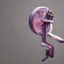 Vtg Antique GLQ Bean Slicer Cast-Iron Hand Crank Cutter