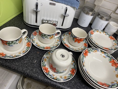 Crown dynasty floral china - dynasty,