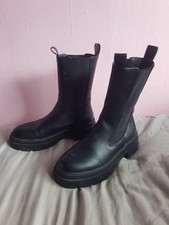 Primark black boots size 5