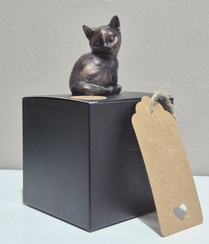 Small cat ornament - small, black
