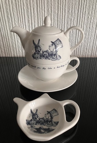 Whittard alice wonderland - alice, in