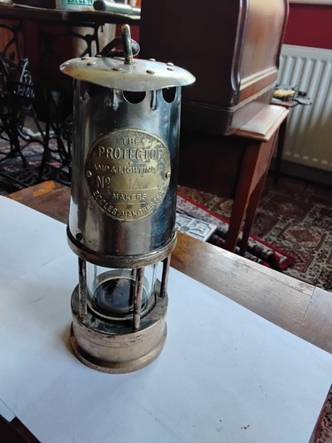 Vintage protector lamp - vintage,
