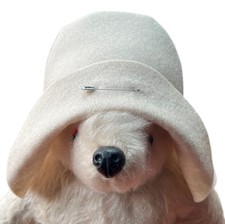 NEW WOOL FELT BEIGE HAT FOR