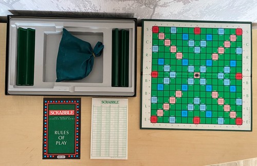 Scrabble 1988 original - scrabble, board