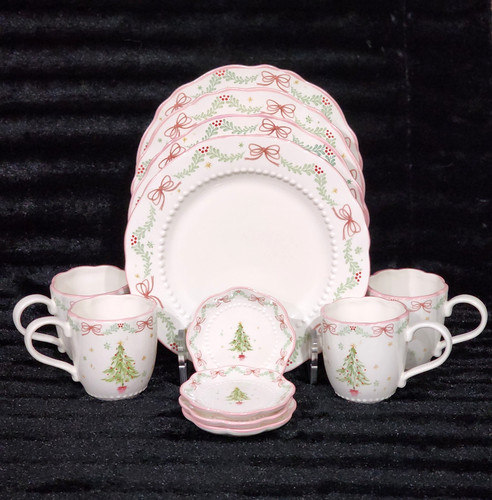 Christmas tree pink bows - christmas,