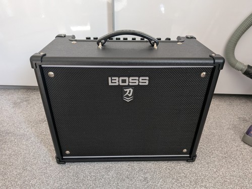 Boss katana mk2 - katana, 50w