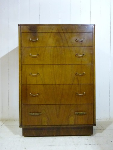 1950 graduated chest - graduated,
