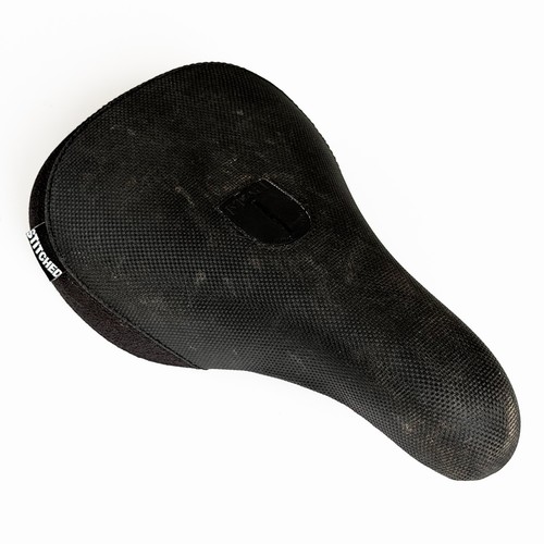 Canyon stitched pivotal saddle - canyon,