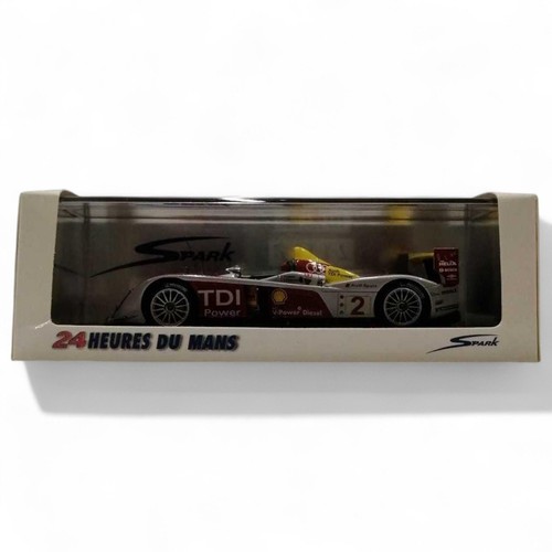 Spark audi r10 scale car - audi,